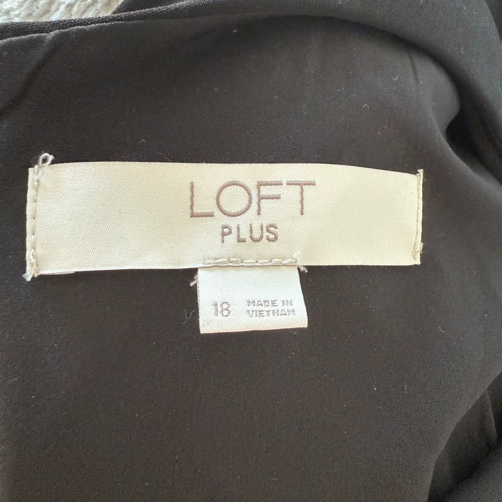 LOFT Black Ruffle Shift Dress - Picture 3 of 3